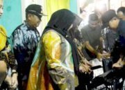 Wali Kota Eva Dwiana Salurkan Bantuan Alat Bantu untuk Warga Berkebutuhan Khusus