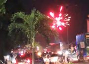 Malam Mencekam di Flyover Kalibalok, Pelajar Tawuran Bawa Parang dan Tembakkan Petasan