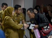 Pemkot Bandar Lampung Salurkan Bantuan Sosial Rp365 Juta untuk 69 Warga Sakit dan Korban Bencana Alam